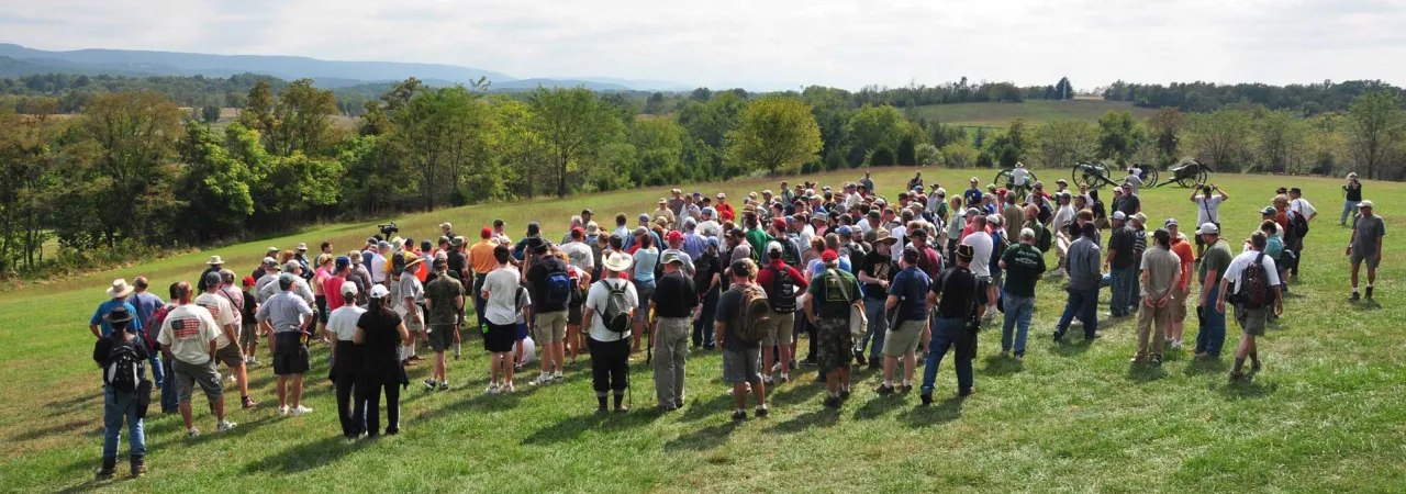 Visitors to Antietam National Battlefield, Sharpsburg, Md.