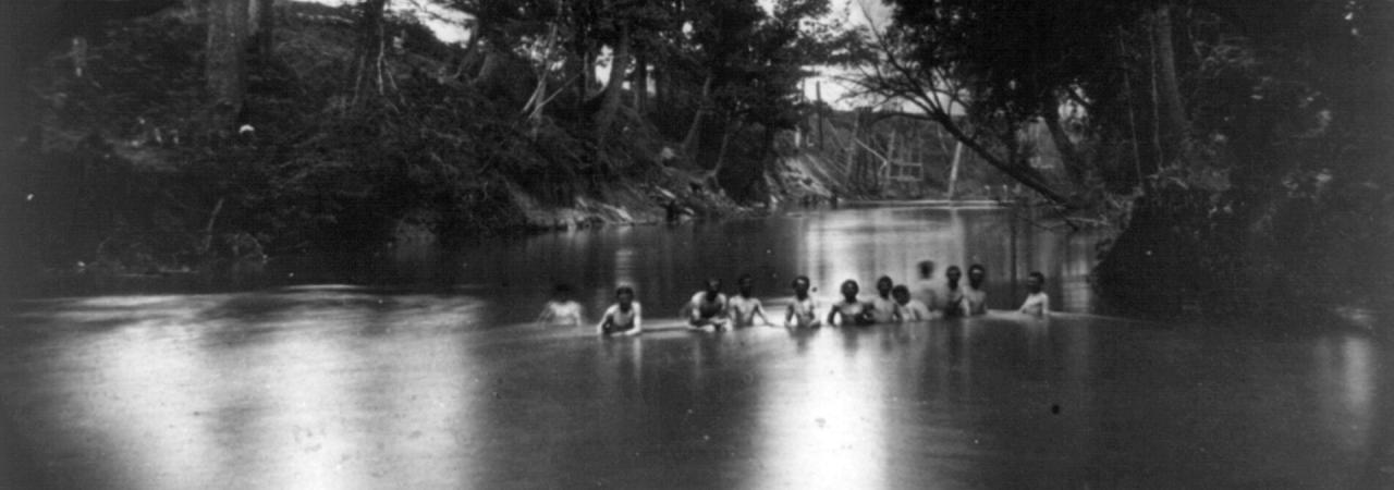 Union Soldiers bathing, North Anna River, Va.