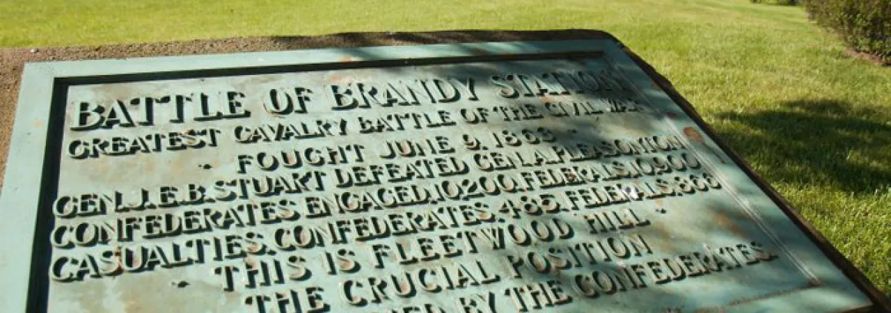 Photo of a historical plaque honoring Fleetwood Hill— the apex of the Battle of Brandy Station 