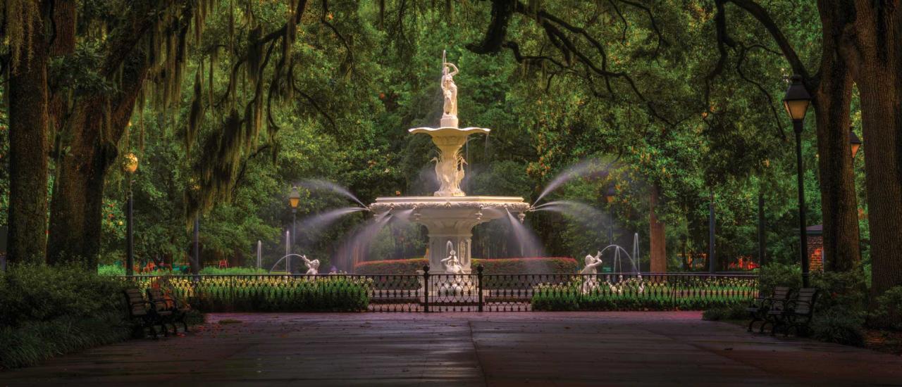 Forsyth Park Fountain, Savannah, Ga.