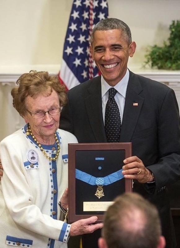 President Obama presents Alonzo Cushing’s Medal of Honor to Helen Loring Ensign on November 6, 2014.