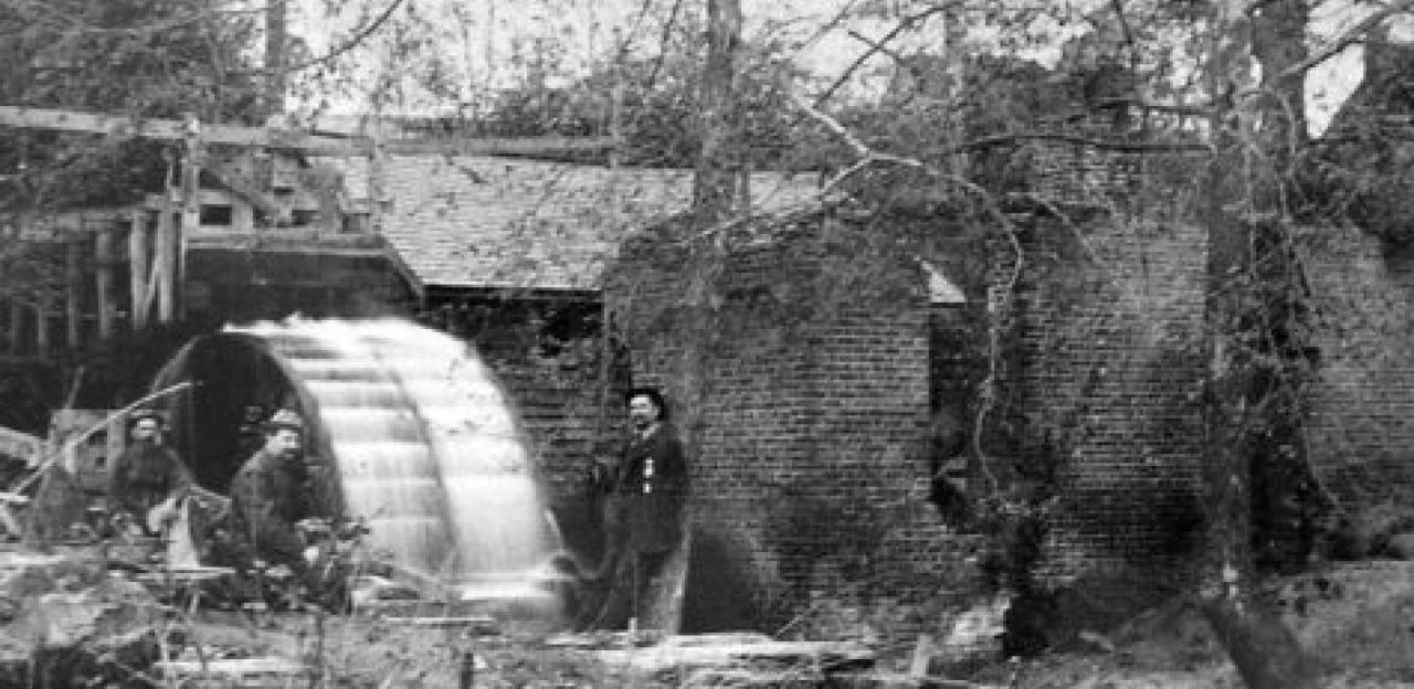 Black and white photograph of Gaines Mill