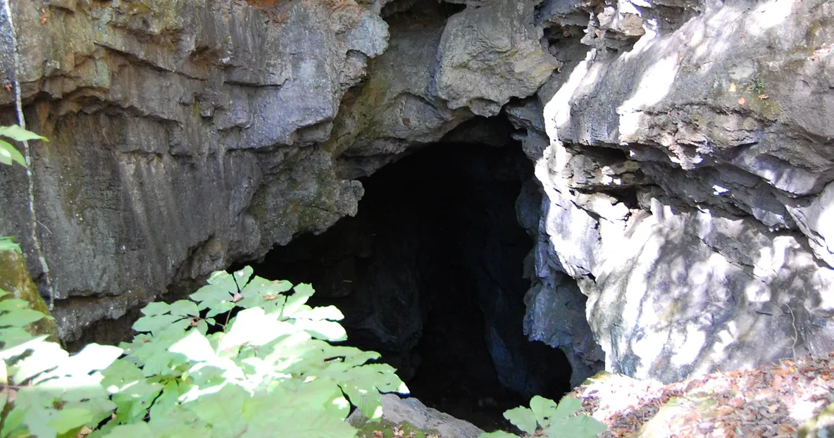 Spelunking for Saltpeter | American Battlefield Trust