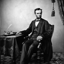 Portrait of Abraham Lincoln taken by Alexander Gardner in November of 1863