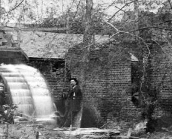 Black and white photograph of Gaines Mill