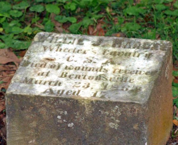 Willie J. Hardee Grave Marker (700x)
