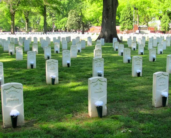 Memphis National Cemetery