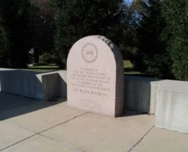 Granite monument to 1st Rhode Island African American Regiment