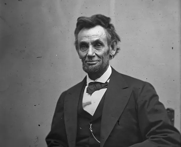 Last seated photograph of President Abraham Lincoln