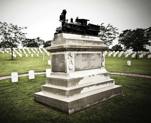 Monument to Andrews’ Raiders Chattanooga National Cemetery Chattanooga, Tenn.
