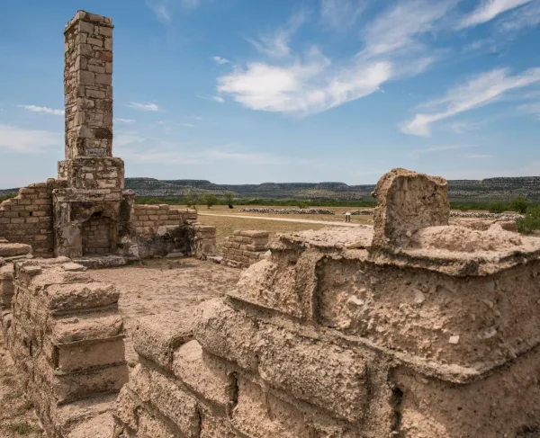  Fort Lancaster and Battlefield State Historic Site