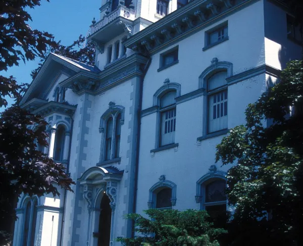 Richardson-Bates House