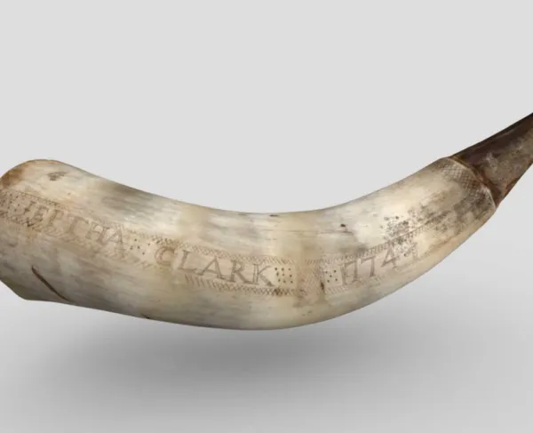3D object scan of an 18th century powder horn