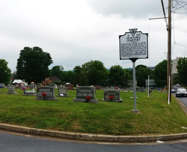 Newtown Cemetery