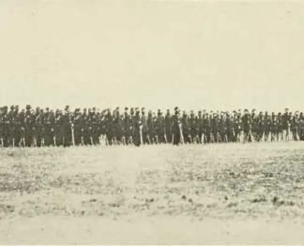 The 2nd Minnesota stand in a line