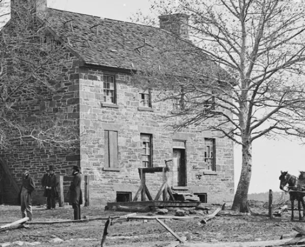 Black and white photograph of a residence on the Bull Run battlefield