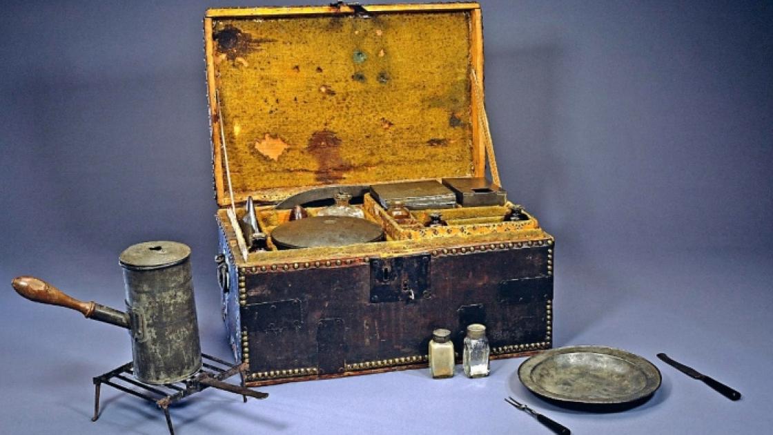 Washington's Mess Kit