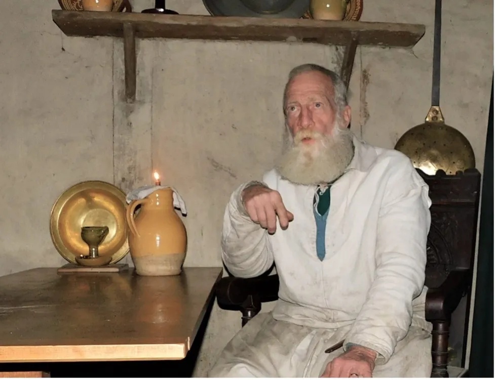 A reenactor playing the part of Stephen Hopkins at the Plimoth/Patuxet Museum