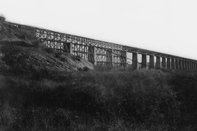 High Bridge across Appomattox River, south side railroad. Farmville, Va., (vicinity) April 1865.