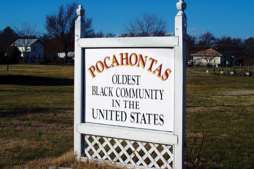 Pocahontas Island Historic District sign reading "Pocahontas - Oldest Black Community in the United States."