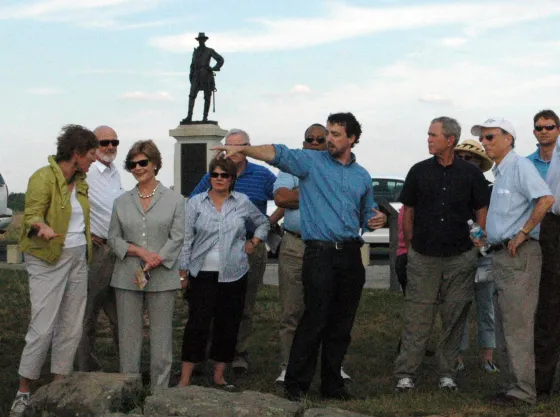 Gabor Boritt and son, Jake, give President George W. Bush and First Lady Laura Bush a tour of the Gettysburg Battlefield