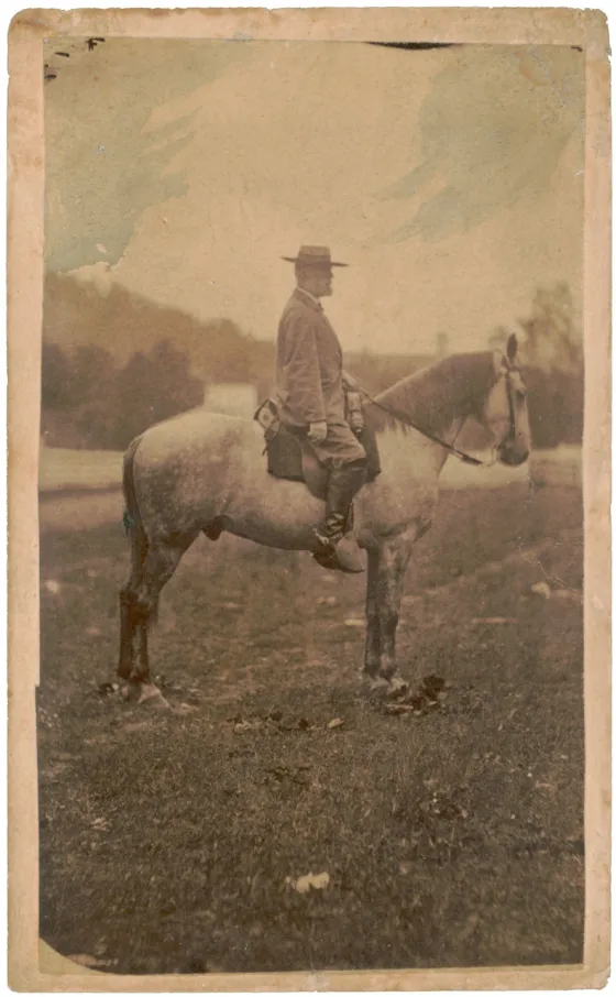 Robert E. Lee on his horse, Traveller