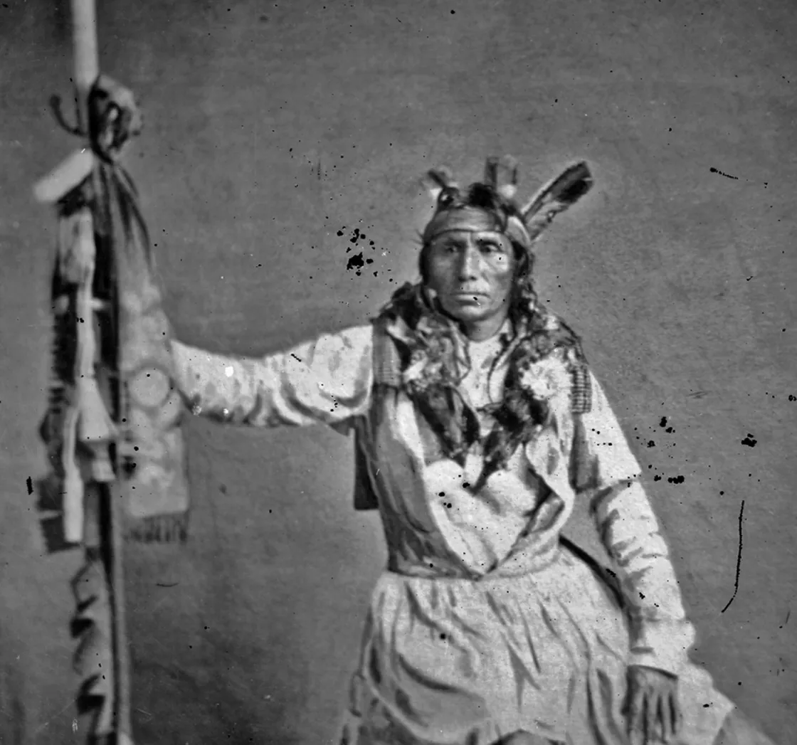 Photo of Chief Little Crow III (Taoyateduta) in Washington D.C. 1858.