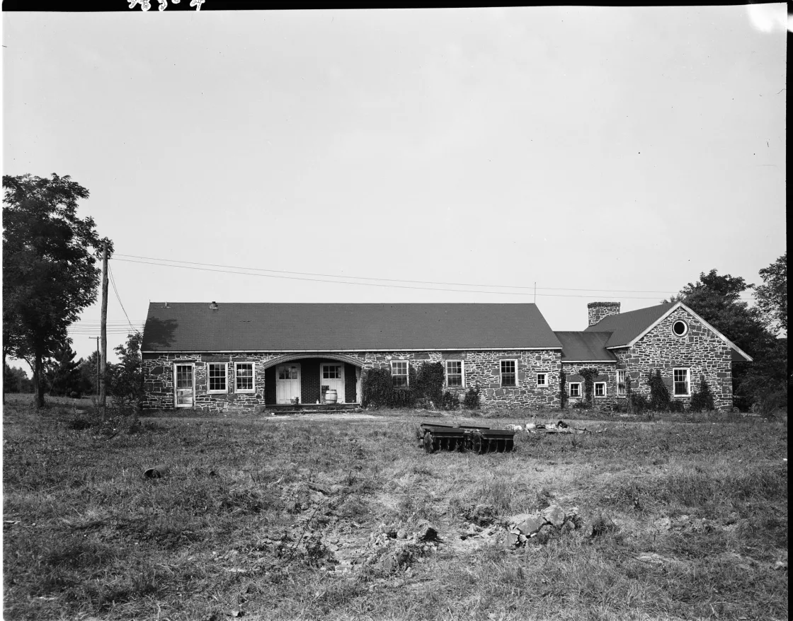A picture of the clubhouse