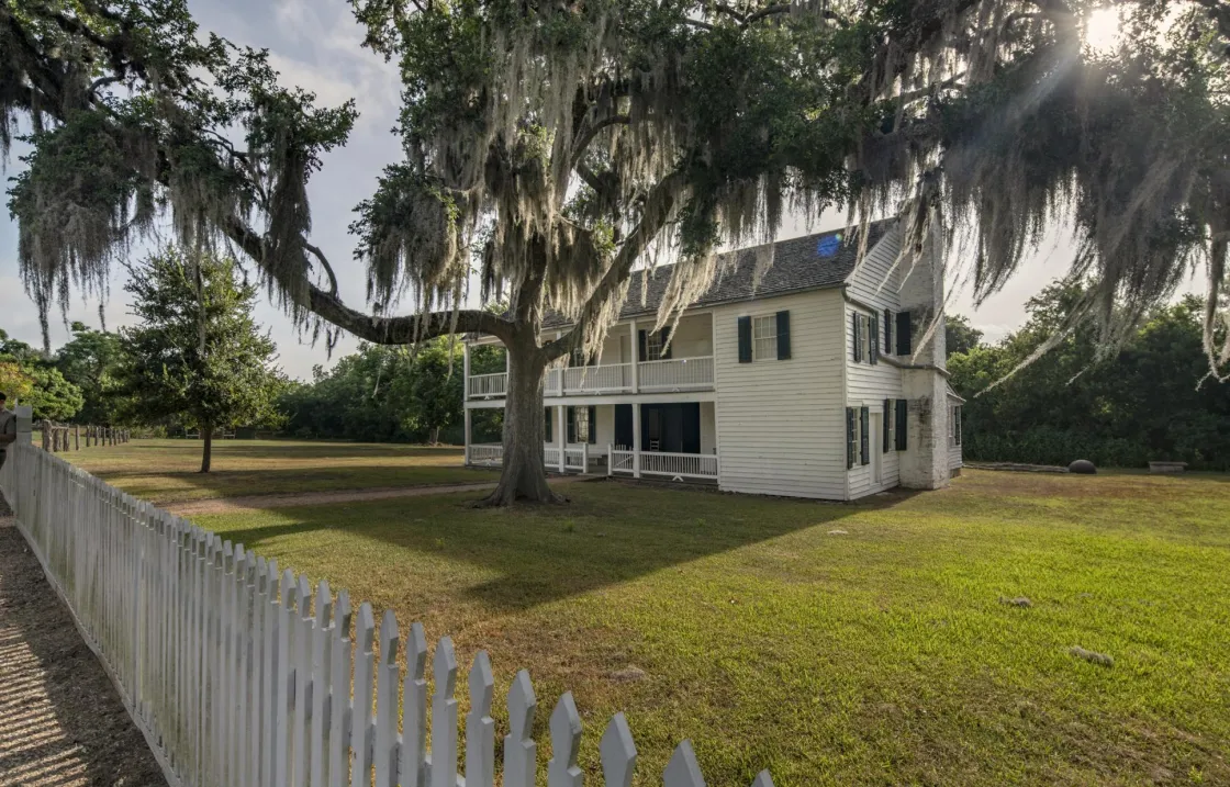Fanthorp Inn State Historic Site