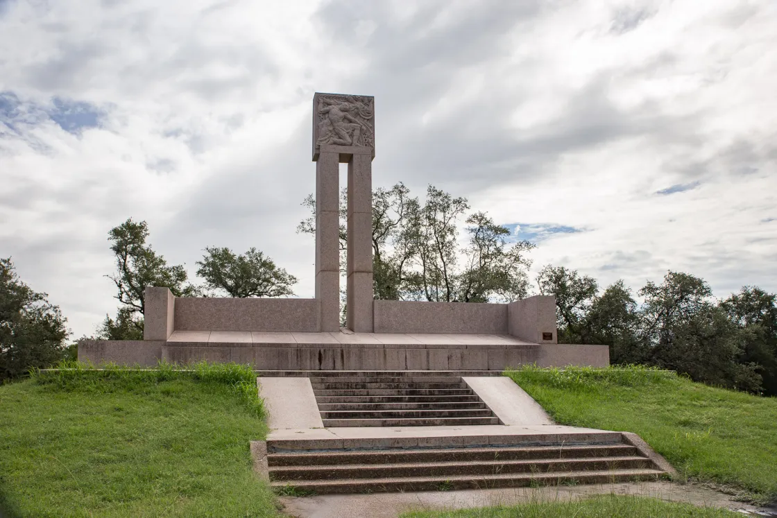 Fannin Monument located in Goliad, Texas