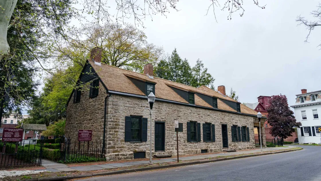 18th century stone building in Kingston New York