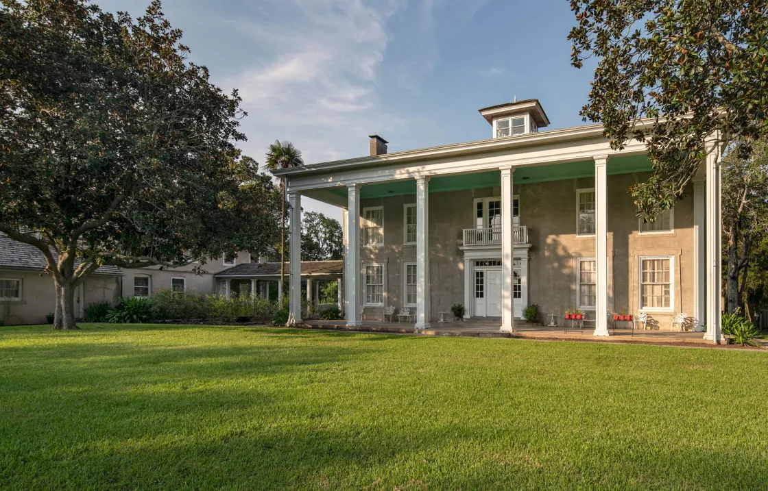  Varner-Hogg Plantation State Historic Site