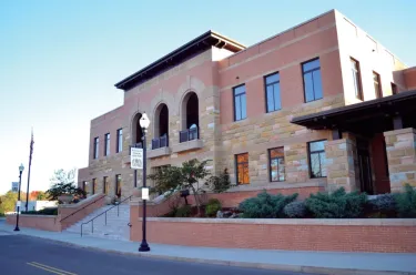 Art Circle Public Library