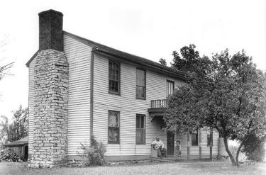Russell House 1920 Full